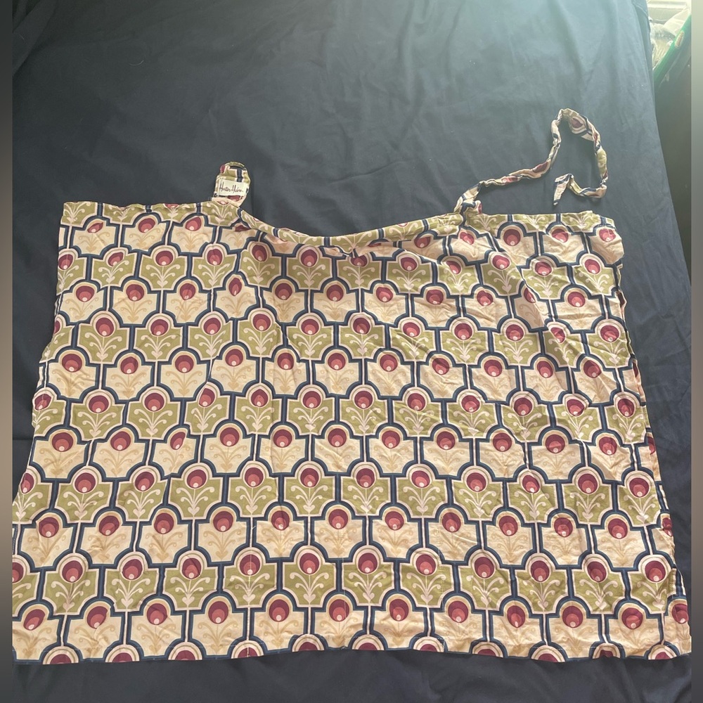 Hooter Hiders Nursing Cover